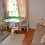 Salpalinjan Hovi לאפינרנטה