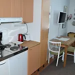Salpalinjan Hovi 3*