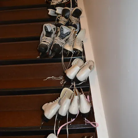 Huoneistohotelli Salpalinjan Hovi 3*