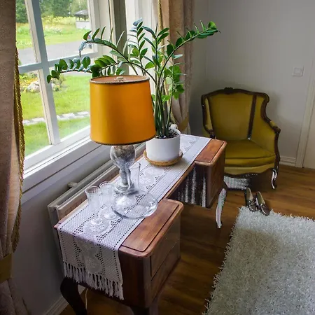 Salpalinjan Hovi Aparthotel 3*